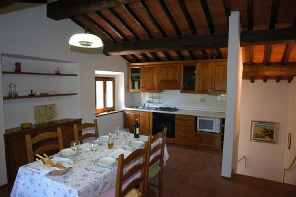 ראדה אין קיאנטי Holiday House Le Selvole חדר תמונה