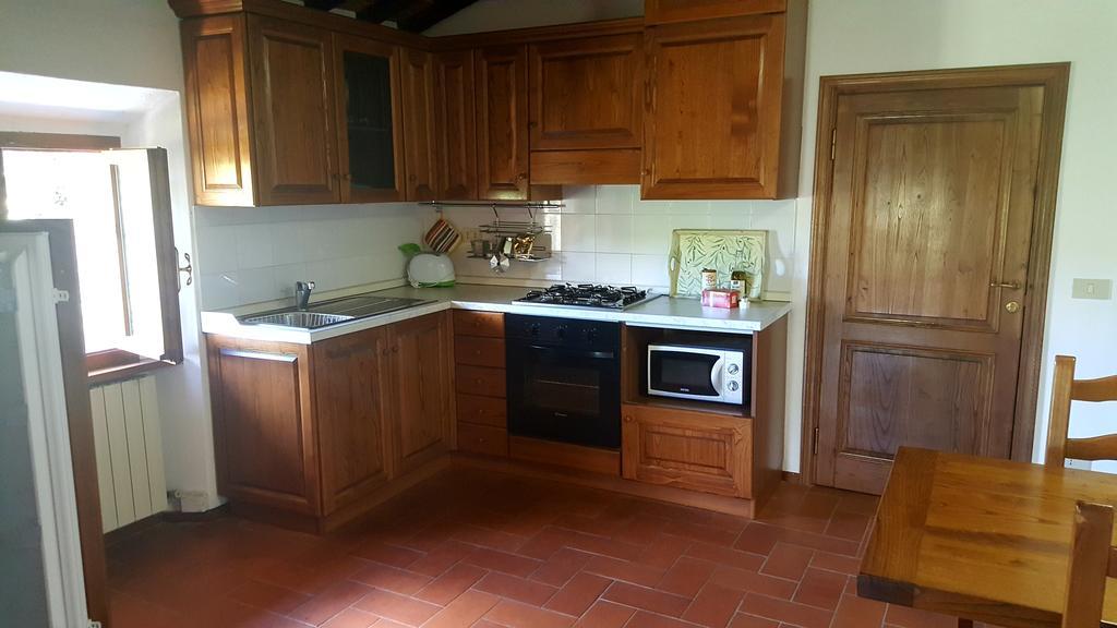 ראדה אין קיאנטי Holiday House Le Selvole מראה חיצוני תמונה